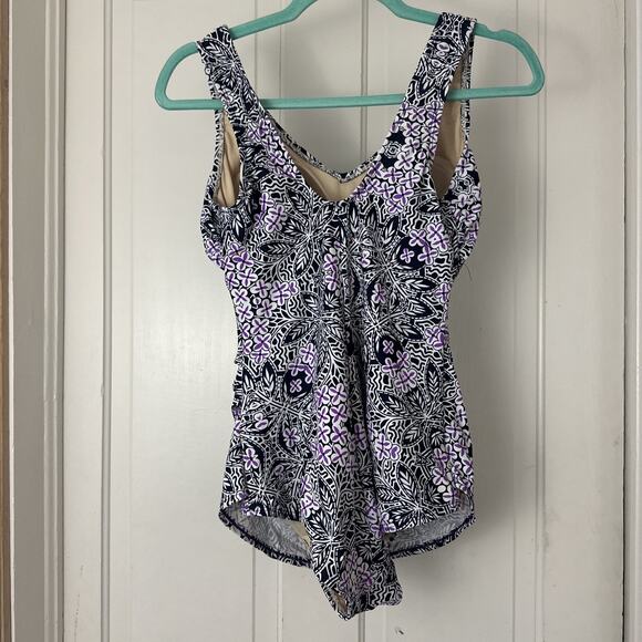 Swimsuits for All Women Swim Dress One Piece Size 8 Floral Swimwear - Picture 4 of 7